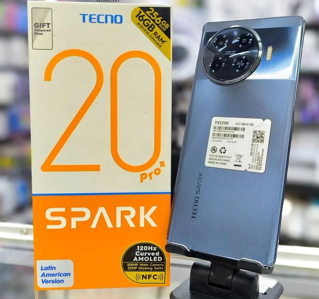 Tecno Spark 20 Pro Plus  Foto 7226912-2.jpg