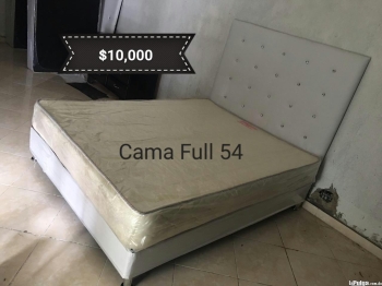 Cama full 54 blanca tapizada con colchón