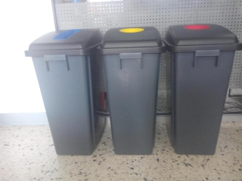 Zafacon gris 60l reciclar tapa negro/amarillo/azul/rojo