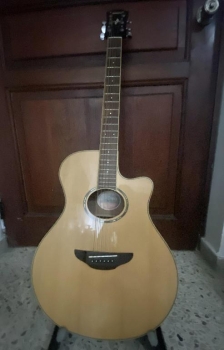 Guitarra yamaha apx600 electro acustica
