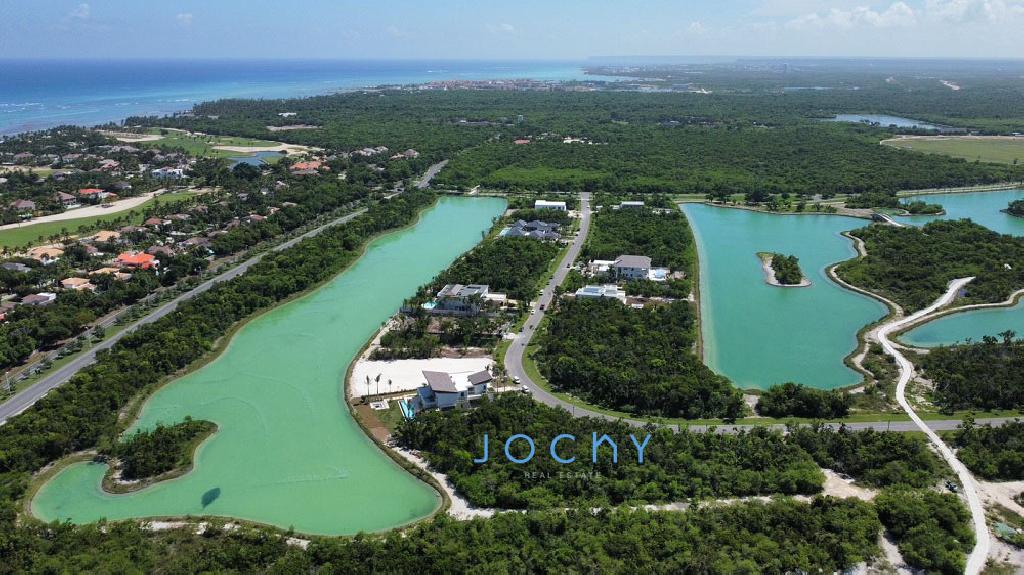 Jochy Real Estate vende 3 solares en PuntaCana Resort  Club Foto 7174797-2.jpg