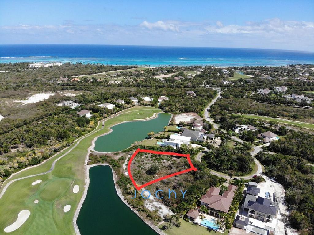 Jochy Real Estate vende solar en Punta Cana Resort  Club Foto 7175450-1.jpg