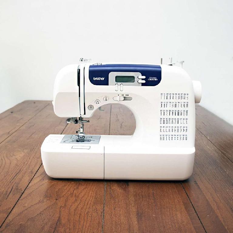 Máquina de coser Brother CS6000i Digital Negociable Foto 7179549-2.jpg