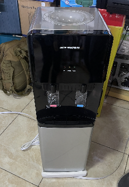 Bebedero dispensador de agua marca ACE SNOWN de carga super Foto 7192705-1.jpg