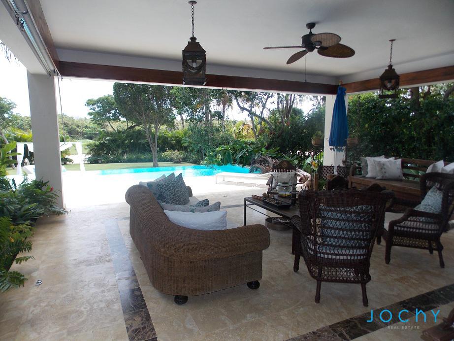 Jochy Real Estate vende villa en PuntaCana Resort  Club R.D Foto 7223487-2.jpg