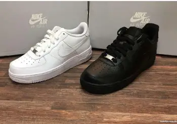 Nike air force one- croki- croky- crocker-croqui