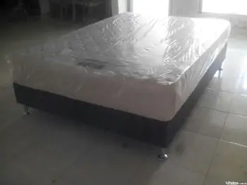 Cama full 54 con base tapizada nueva