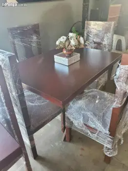 Juego de comedor  de 4 sillas  en distrito nacional