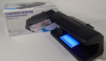 Detector de billetes dinero falso maquina luz ultravioleta falsos