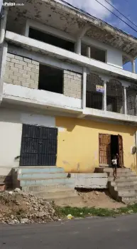 Vendo edificio mejora en haina cerca al barrio chino