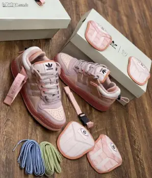 Tenis adidas forum rose x bad bunny 2022