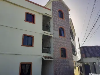 Se vende edificio de 3 pisos directamente con el dueño