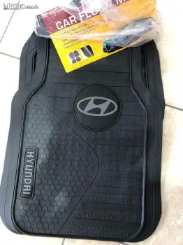 Kit de alfombras para carro de goma todas las marcas disponible