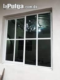 Ventana afrancesada