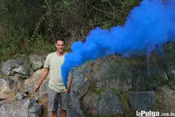 Bengala de humo de todos los colores