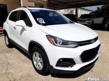 Se renta / alquiler vehículo chevrolet trax 2017