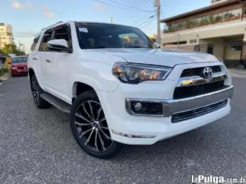 Se renta / alquiler vehículo toyota 4-runner 2016