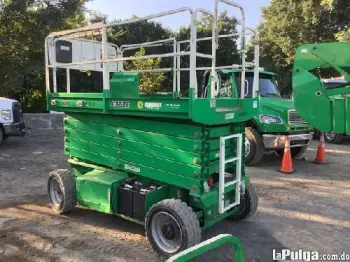 Alquiler plataforma elevadora de tijerilla / scissor lift hasta 40