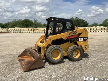 Alquiler minicargador / bobcat / john deere / jlg / caterpillar