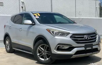 Hyundai santa fe 2017 clean carfax