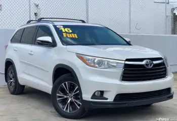 Toyota highlander xle 2016 clean carfax