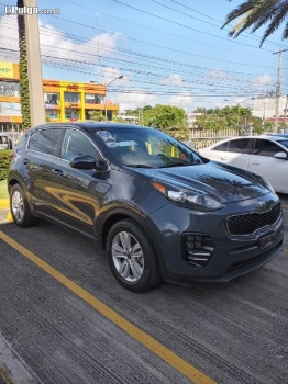 Se alquila se renta kia sportage 2019 gasolina