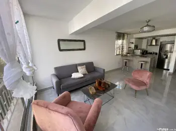 Hermoso y coqueto apartamento en arroyo hondo.