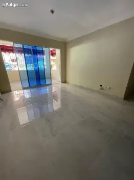 Vendo apto con dos baños remodelados