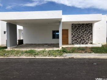 Se vende casa de 1 nivel en el residencial las palmeras 3 mvs s.c