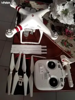 Drone dji phantom 3 standard en excelente condicion.