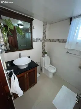 Alquilo apartamento moderno en la exclusiva zona de gazcue