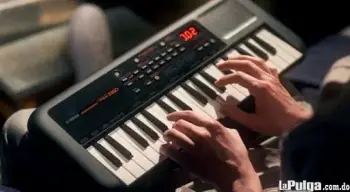 Piano yamaha pss-a50 en la romana