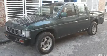 Camioneta nissan d21 03 diesel como nueva