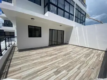 Apartamento en venta en torre moderna en renacimiento