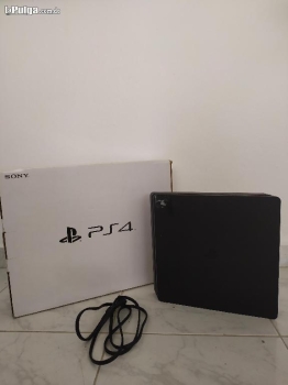 Ps4 slim 1 tb usada sin control