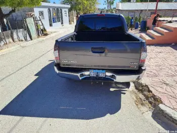 Toyota tacoma 2012  en barahona