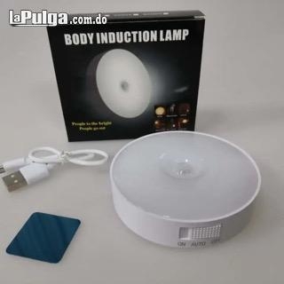 Lámpara foco recargable led sensor de movimiento de cuerpo luz