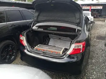 Reparacion vehiculos hibridos en general