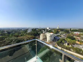 Disfruta de un hermoso amanecer renta centrico apartamento.