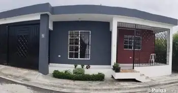 Se vende casa de 1 nivel en el residencial rubi s.c