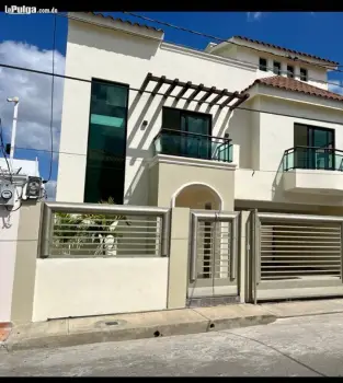 Hermosa casa en prestigio sector mirador del este