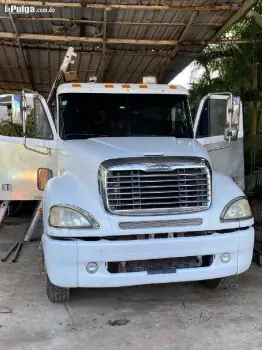 Freightliner cabezote 2007 diesel