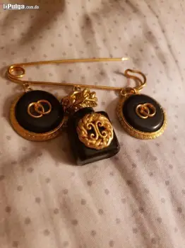 Broche