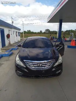 Hyundai sonata y20 2010 gas 370000 negociable 809 602 3111