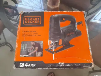 Caladora marca black  decker practicamente nueva