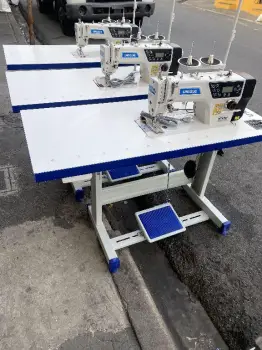 Maquina de coser industrial con corte de hiloy luz integrada