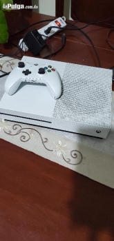 Xbox one s de 1 tera byte  3 juegos físicos  control oem