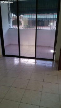 Rento apartamento frente a intec