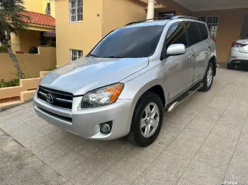 Toyota rav4 2011 4wd