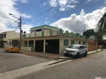 Vendo casa con capacidad de generar 3 alquileres en una!